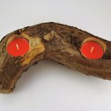 tronco-cedro-2-velas-vermelhas-foto-3